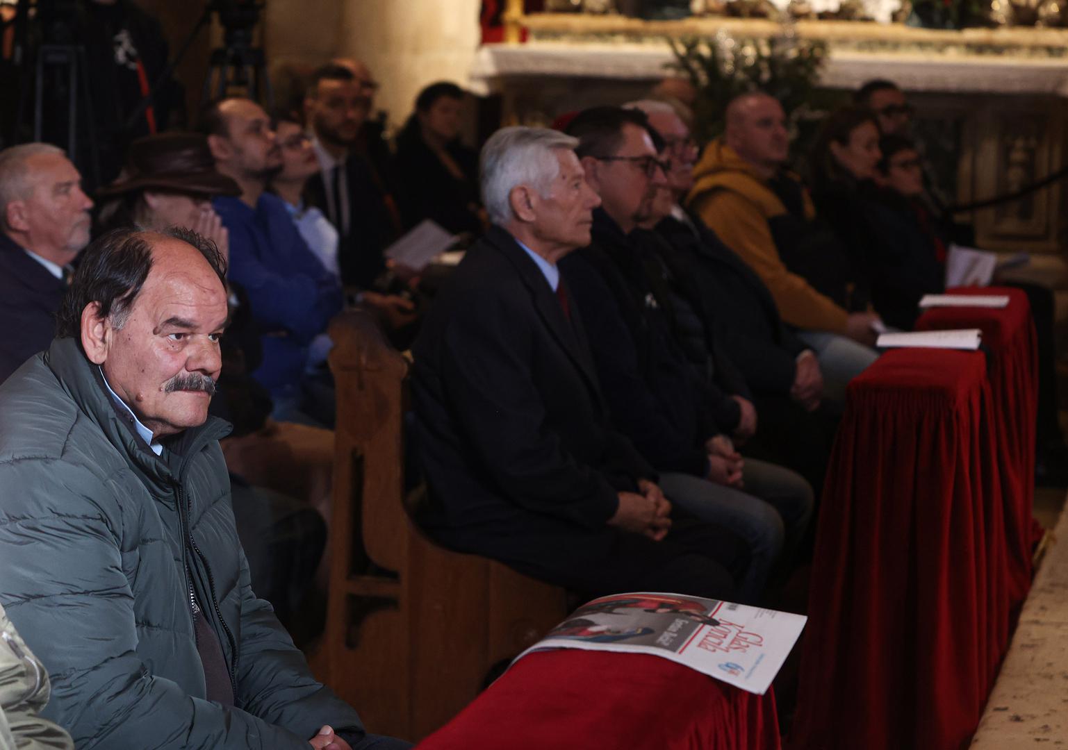 25.12.2023., Split- Splitsko-makarski nadbiskup Zdenko Krizic predvodio na Bozic svecano euharistijsko slavlje u splitskoj katedrali. Photo: Ivana Ivanovic/PIXSELL