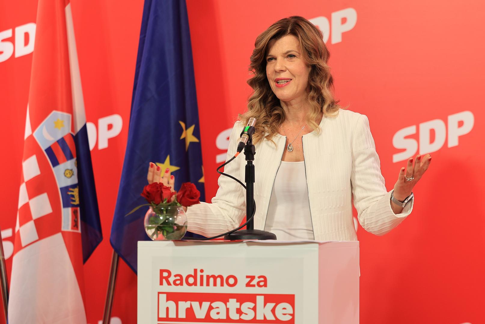 10.05.2024., SDP, Zagreb - Predstavljanje liste za Europski parlament. Listu je predstavila Biljana Borzan, potpredsjednica SDP-a i prva na listi. Predsjednik SDP-a Pedja Grbin uvodno se obratio okupljenima. Photo: Marko Prpic/PIXSELL