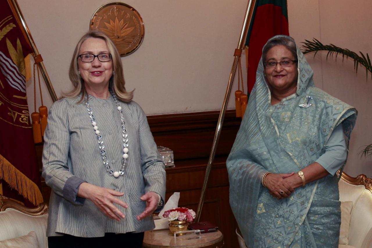 'US Secretary of State Hillary Clinton(L) meets with Bangladeshi Prime Minister Sheikh Hasina in Dhaka on May 5, 2012.  US Secretary of State Hillary Clinton urged Bangladesh to pull out of a spiral o