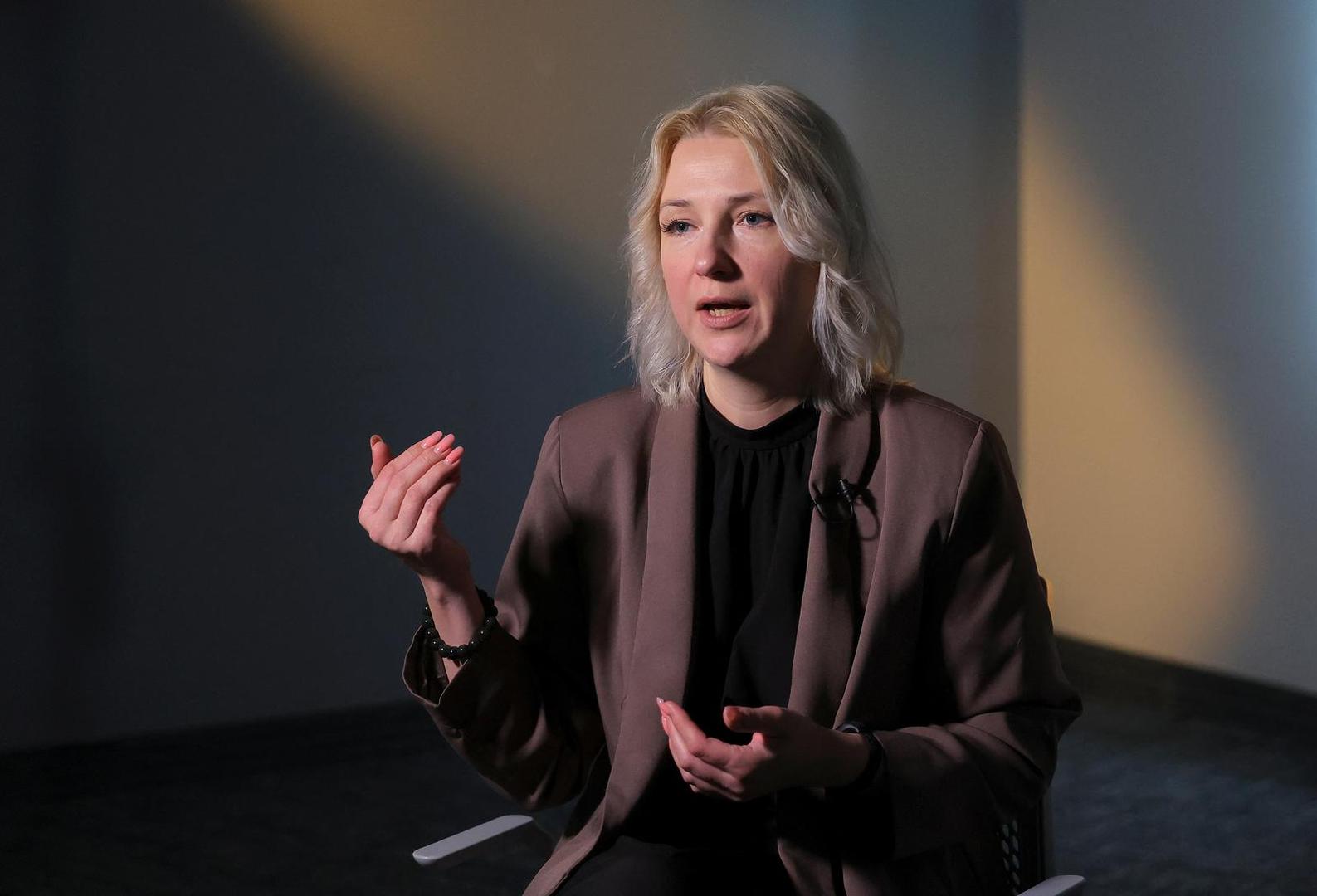 Yekaterina Duntsova, a former regional journalist who wants to run for Russian president in the March 2024 election, speaks during an interview with Reuters in Moscow, Russia, November 25, 2023. REUTERS/Evgenia Novozhenina Photo: EVGENIA NOVOZHENINA/REUTERS