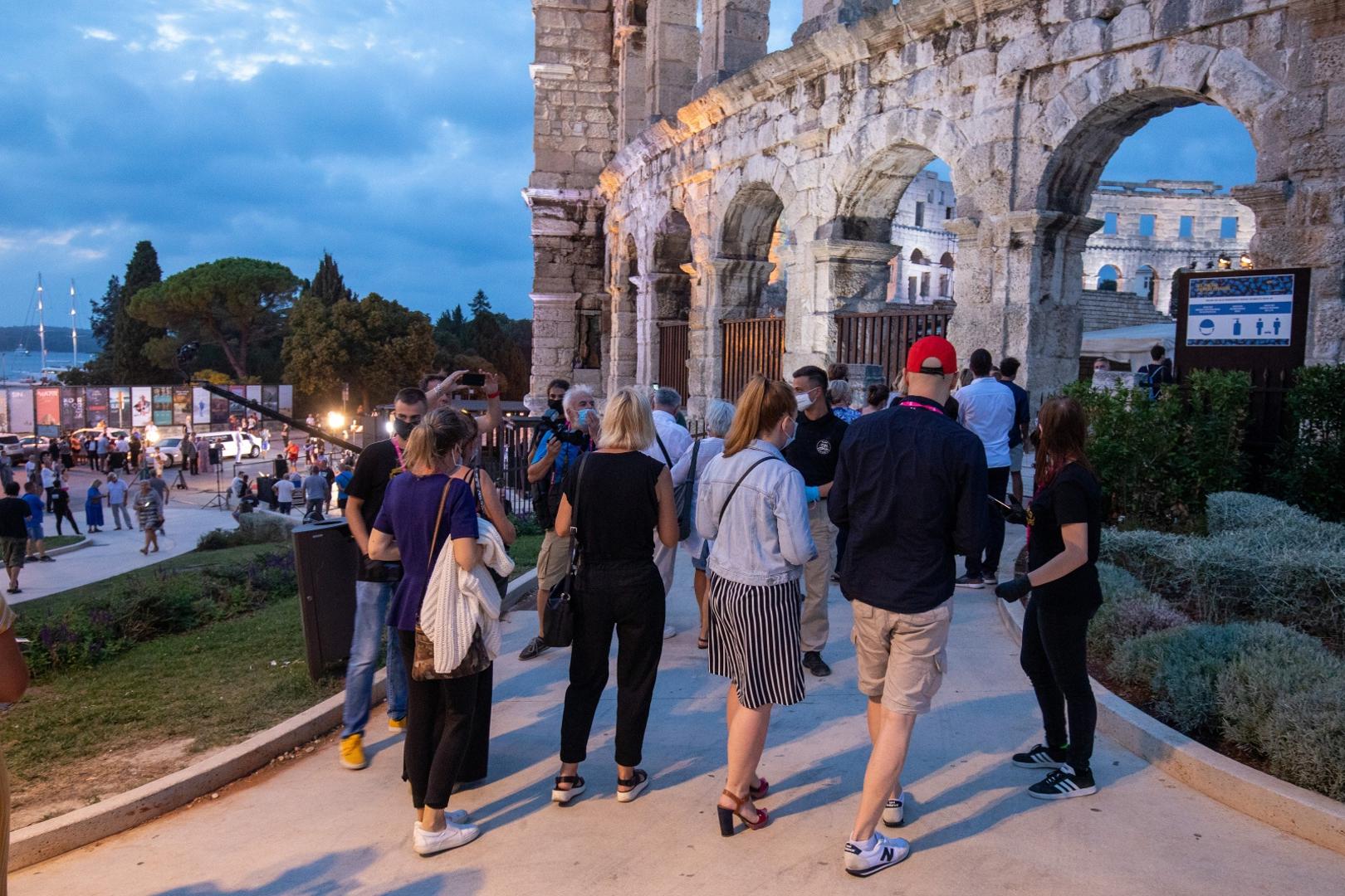 29.08.2020.., Pula - 
U Areni otvoren Pula film festival prvi put u novom terminu, bez vatrometa i uz postivanje epidemioloskih mjera. Festival je otvorenim proglasio Zdravko Zima, izaslanik predsjednika Republike Hrvatske.
Photo: Srecko Niketic/PIXSELL