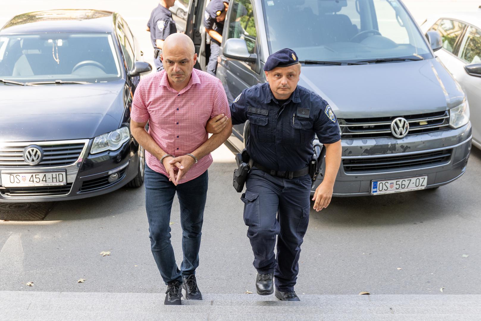 12.07.2022., Osijek - Osumnjiceni za mito i korupciju iz Pozege privedeni su na Zupanijski sud u Osijeku. Photo: Davor Javorovic/PIXSELL