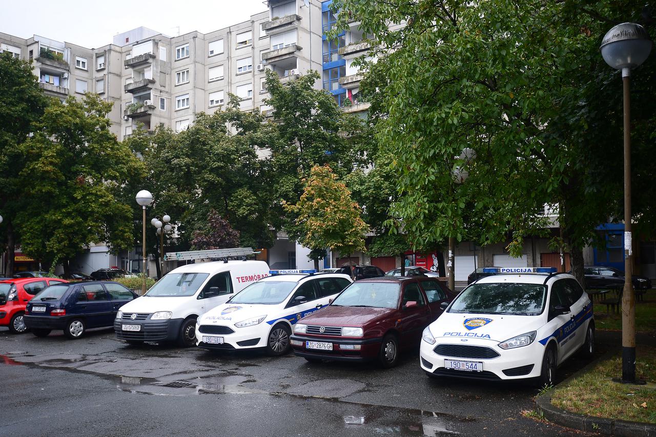 Tijelo policiji nepoznatog muškarca pronađeno u stanu u Ulici Božidara Magovca