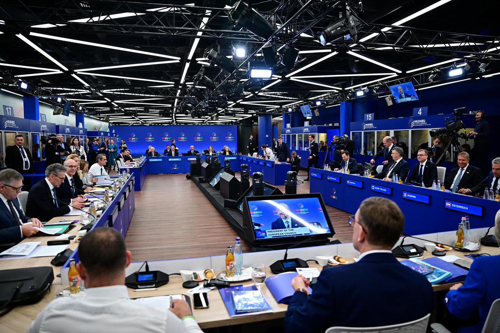 Leaders attend the informal EU Summit at the Puskas Arena, in Budapest, Hungary, November 8, 2024. REUTERS/Marton Monus Photo: MARTON MONUS/REUTERS