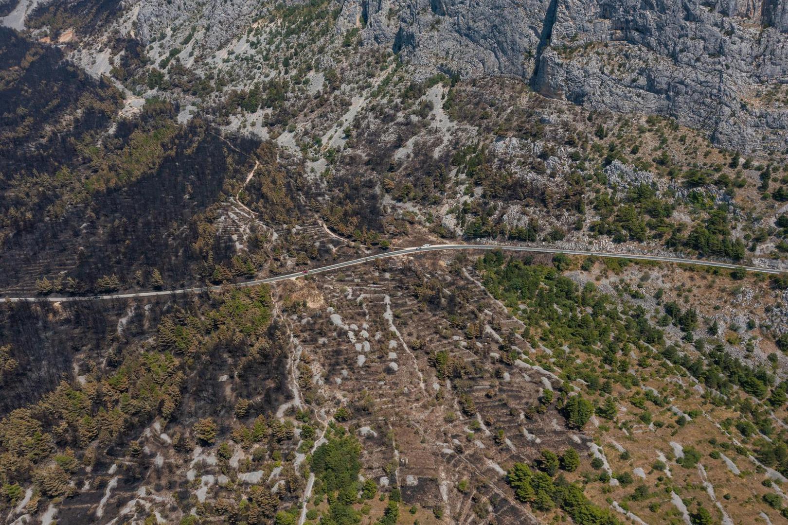 03.08.2024. Gornje Tucepi
Fotografije iz zraka opožarenog podrucja od Tucepi do Gornje Podgore i Parka prirode Biokovo. Photo: Matko Begovic/PIXSELL