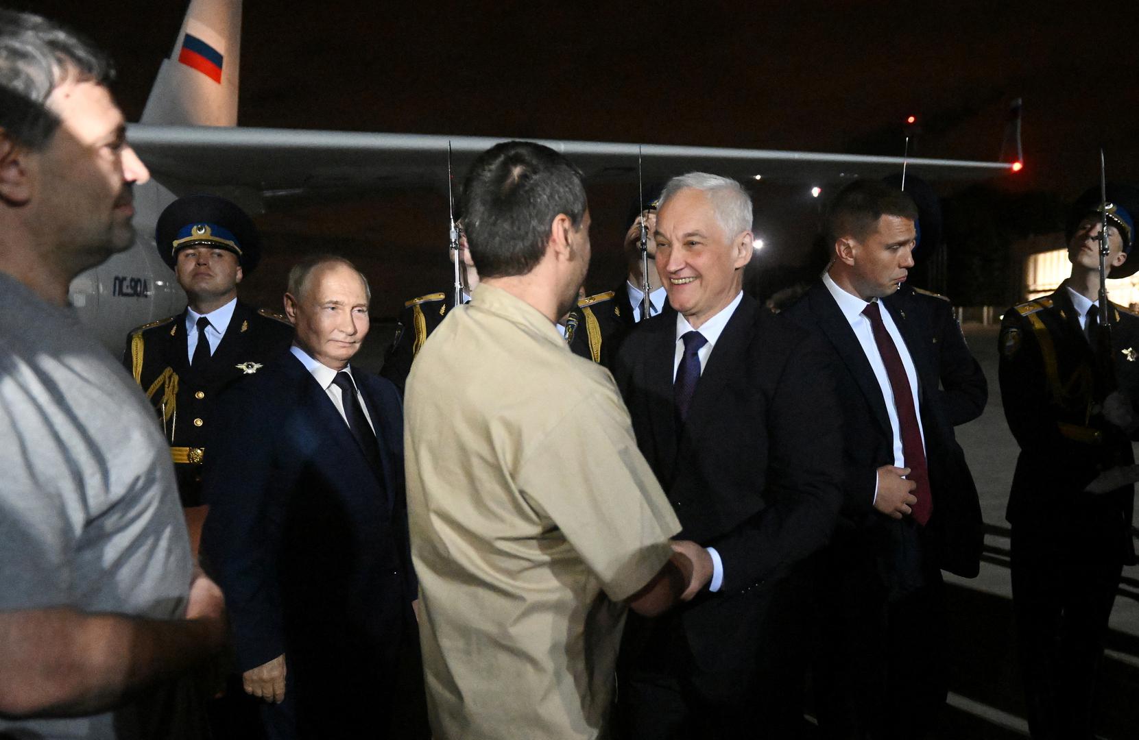 Russia's President Vladimir Putin and Defence Minister Andrei Belousov welcome Russian nationals, who were released in a prisoner exchange between Russia with Western countries, during a ceremony at Vnukovo International Airport in Moscow, Russia August 1, 2024. Sputnik/Mikhail Voskresensky/Pool via REUTERS ATTENTION EDITORS - THIS IMAGE WAS PROVIDED BY A THIRD PARTY. Photo: MIKHAIL VOSKRESENSKY/REUTERS