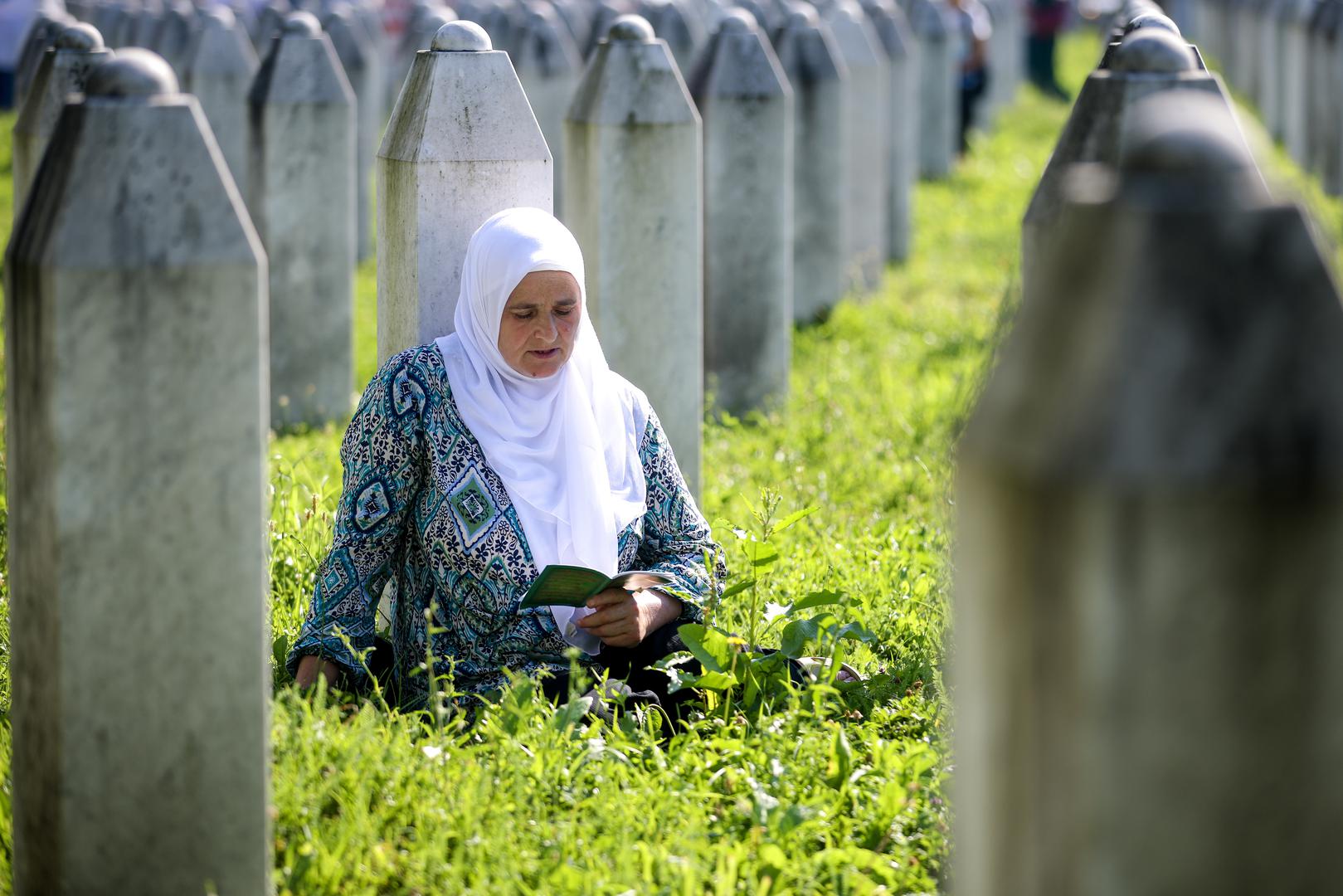 11.07.2024., Potocar, Bosna i Hercegovina - Obitelji ubijenih u genocidu u Srebrenici pristizu u Memorijalni centar na obiljezavanje 29. godisnjice genocida i ukop 14 novih zrtava. Photo: Armin Durgut/PIXSELL