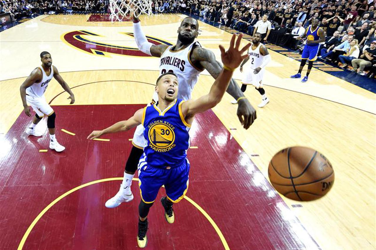 Cleveland - Golden State