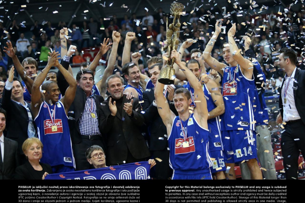 '06.02.2013., KD Drazen Petrovic, Zagreb - Zavrsnica turnira Kupa Kresimira Cosica, KK Cibona - KK Cedevita.  Photo: Slavko Midzor/PIXSELL'