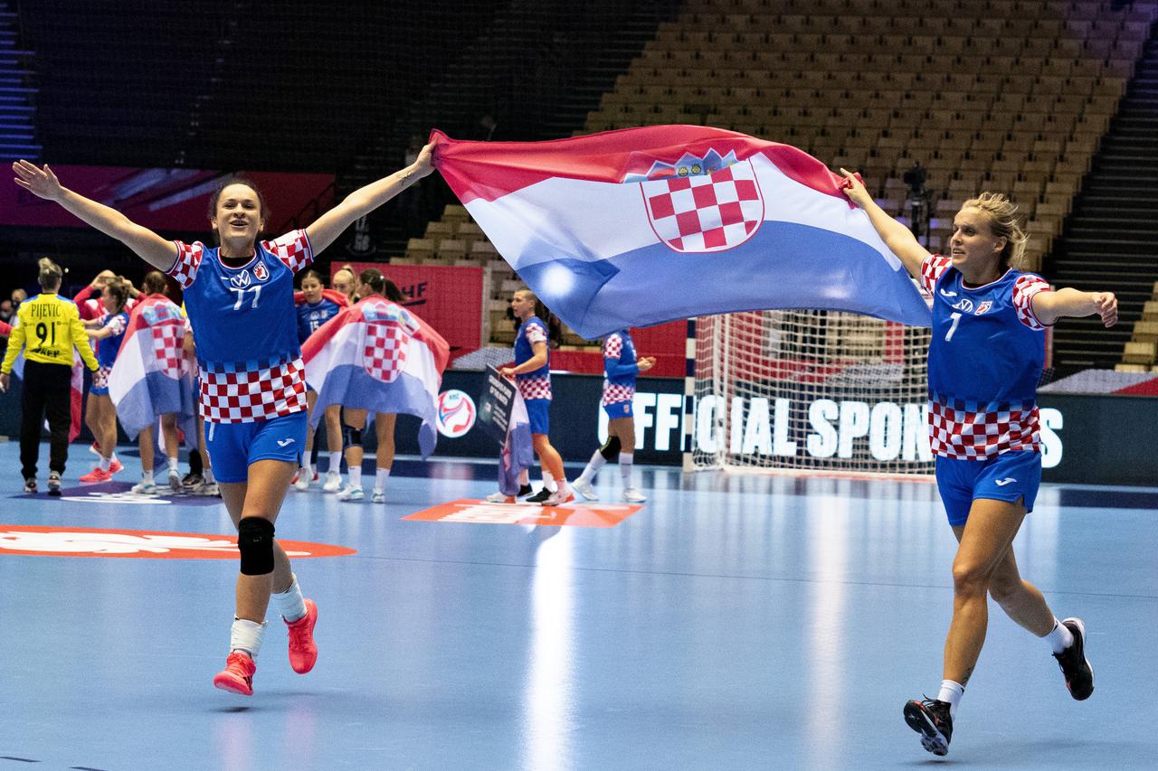 EHF Euro Women's Handball Championship Third Place Play Off - Croatia v Denmark