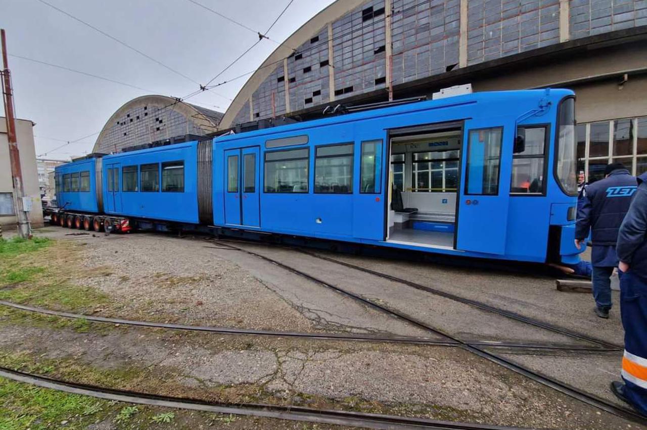 Rabljeni tramvaji stigli iz Augsburga u Zagreb