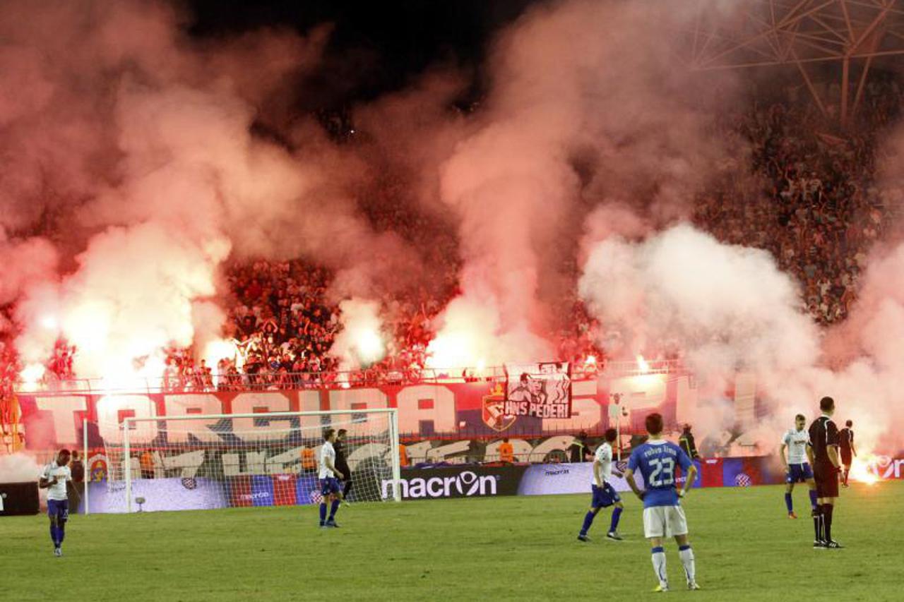 Torcida derbi Poljud (1)