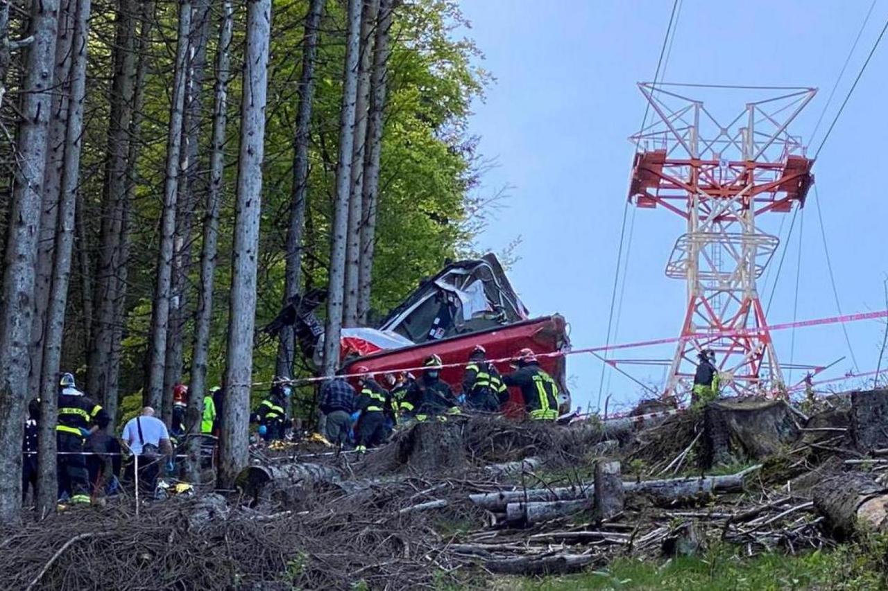 ITALY-CABLE CAR CRASH