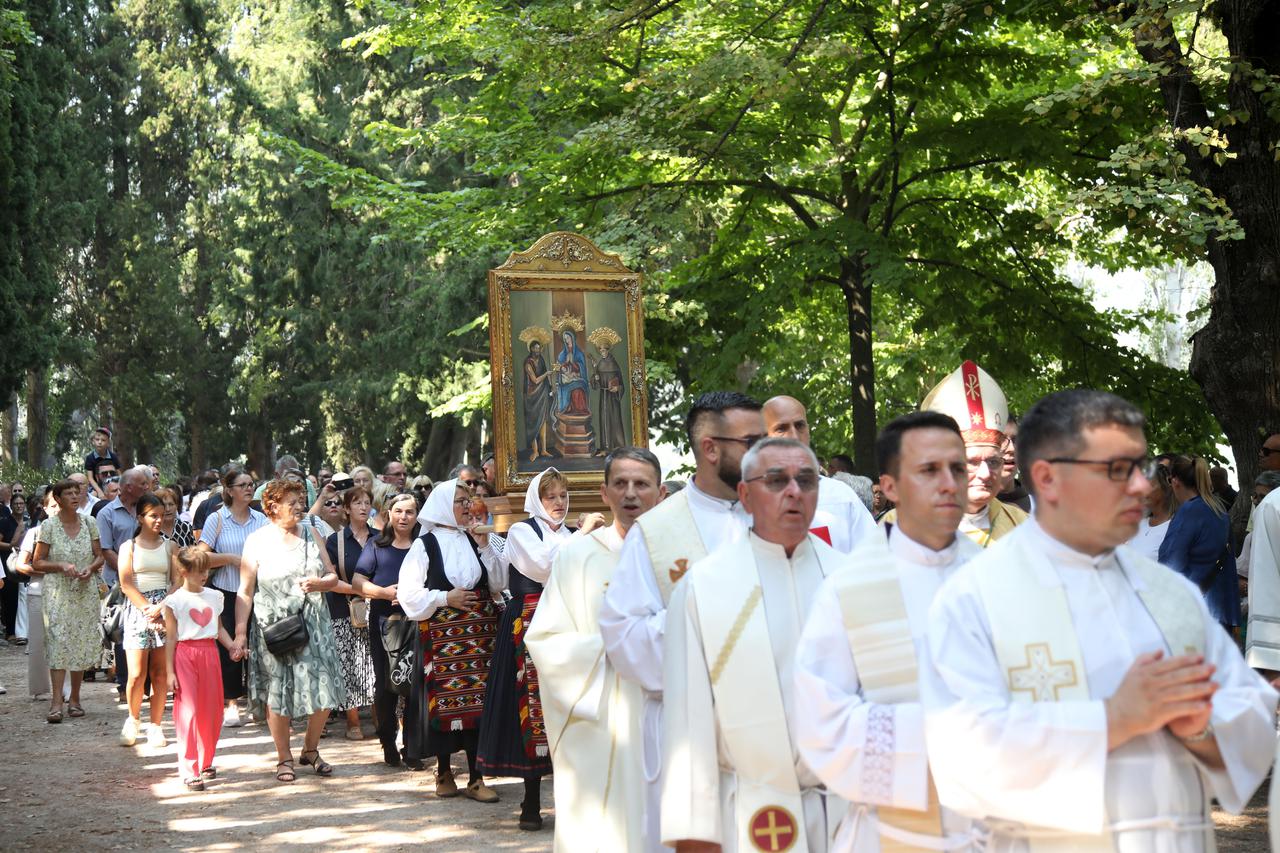 Visovac: Velika proslava Gospe od Anđela