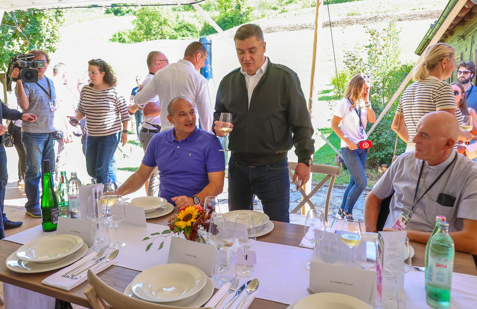 Gradonačelnik Jastrebarskog Zvonimir Novosel rekao je da je riječ o kraju gdje je vinarstvo stoljetna tradicija, a to je isključivo zbog ljudi i njihove suradnje.