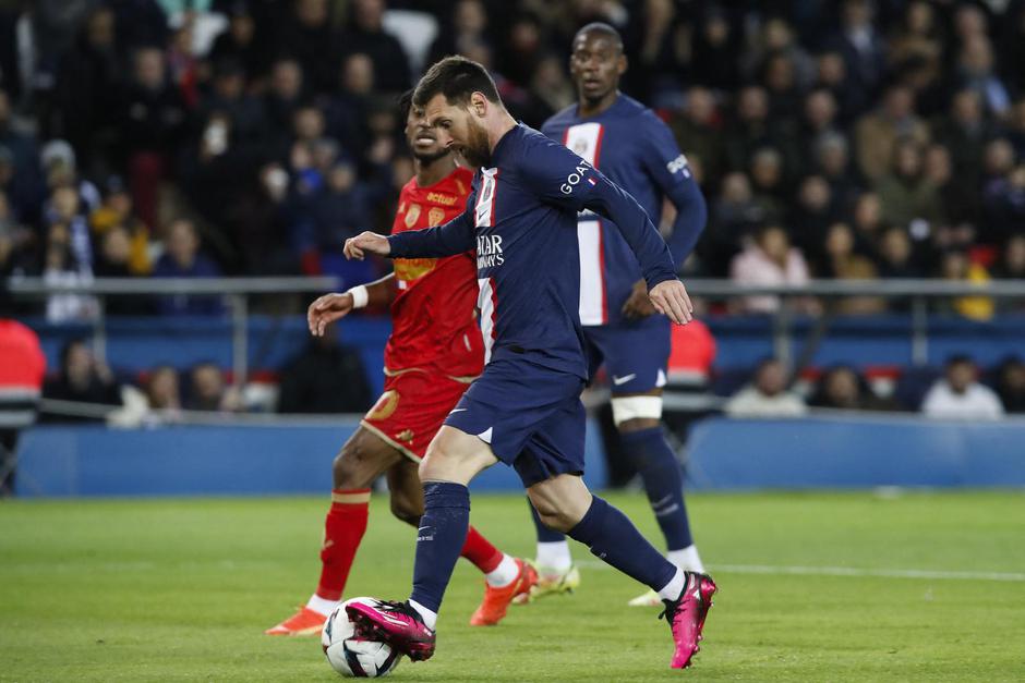 FOOTBALL : Paris St Germain Vs Angers - Ligue 1 - 11/01/2023