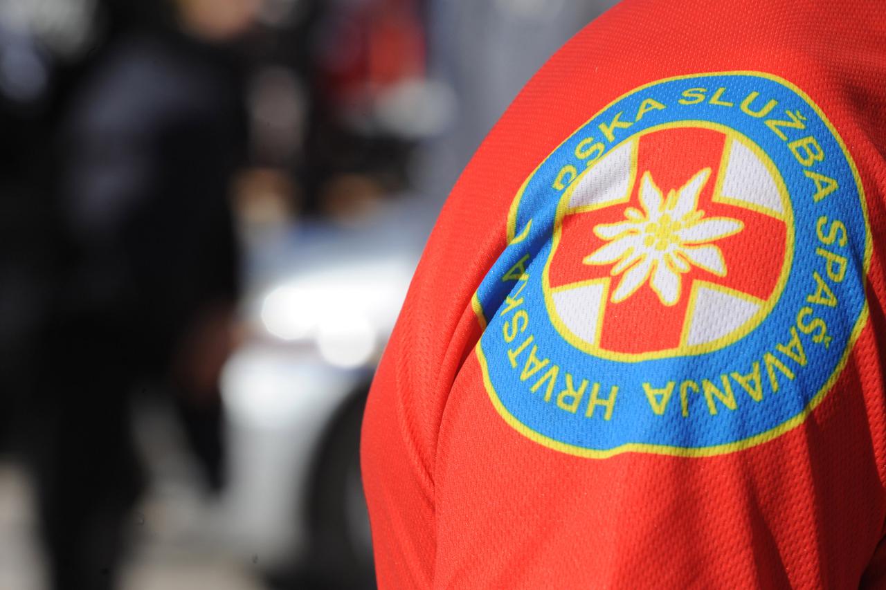 Šibenik: Uniforme i logotip Hrvatske gorske službe spašavanja