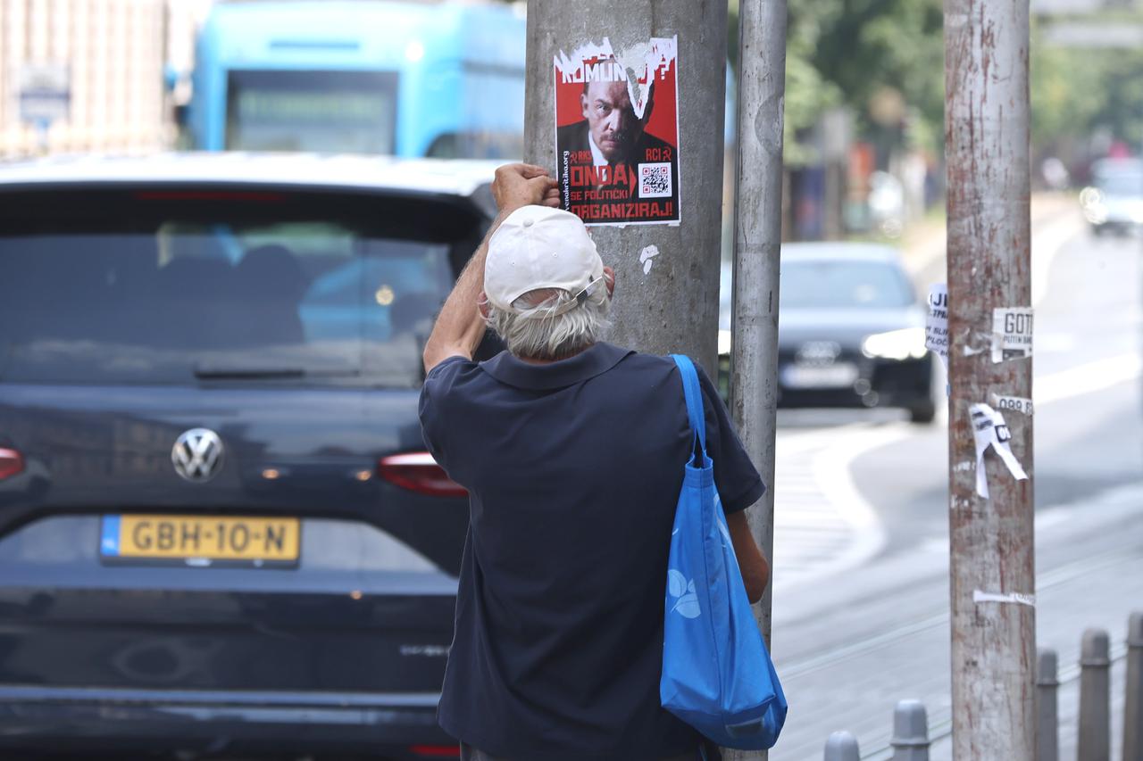 Zagreb: Plakati Revolucionarne komunističke internacionale nisu naišli na pozitivan odjek