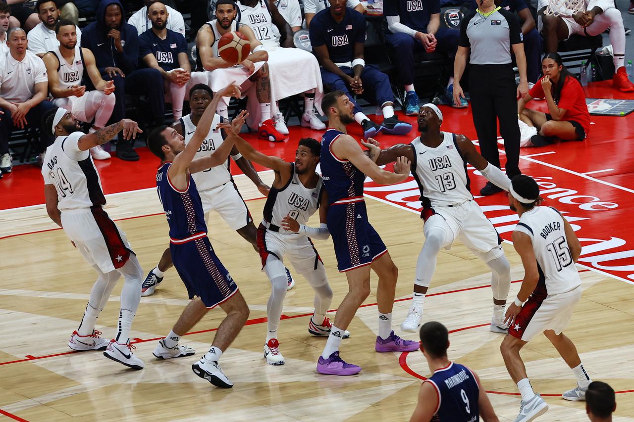 USA Basketball Showcase - United States v Serbia