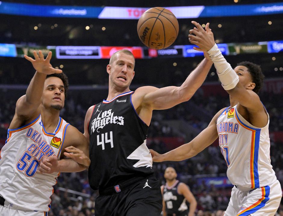 NBA: Oklahoma City Thunder at Los Angeles Clippers