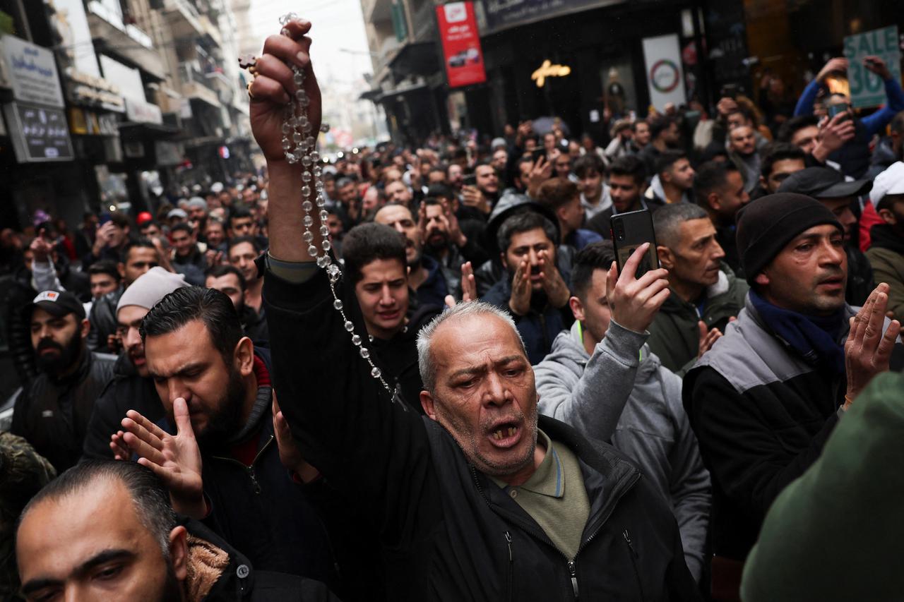 Protest against the burning of the Christmas tree in Hama, in Damascus