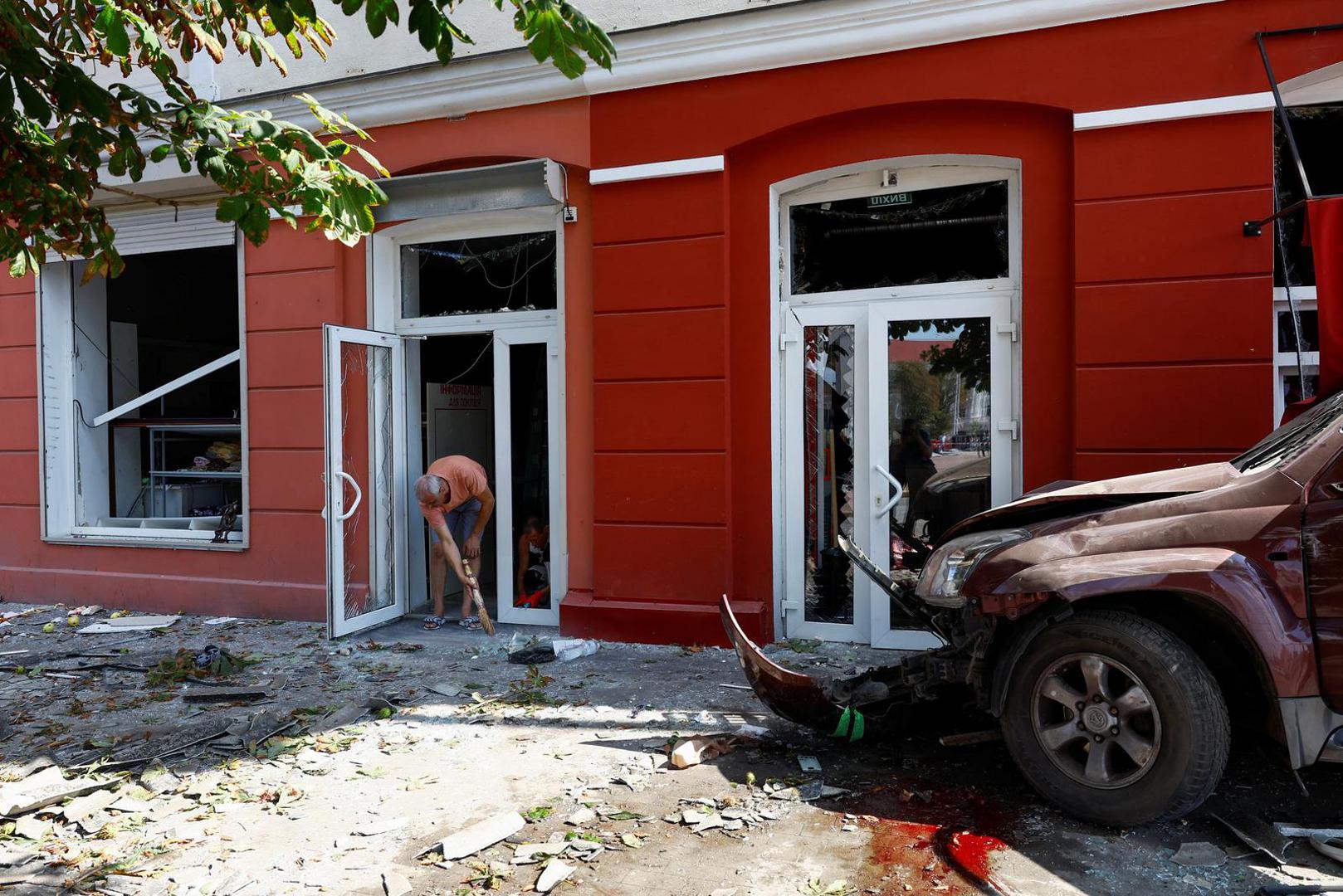 SENSITIVE MATERIAL. THIS IMAGE MAY OFFEND OR DISTURB A view shows a site of a Russian missile strike, amid Russia's attack on Ukraine, in Chernihiv, Ukraine August 19, 2023. REUTERS/Valentyn Ogirenko Photo: VALENTYN OGIRENKO/REUTERS