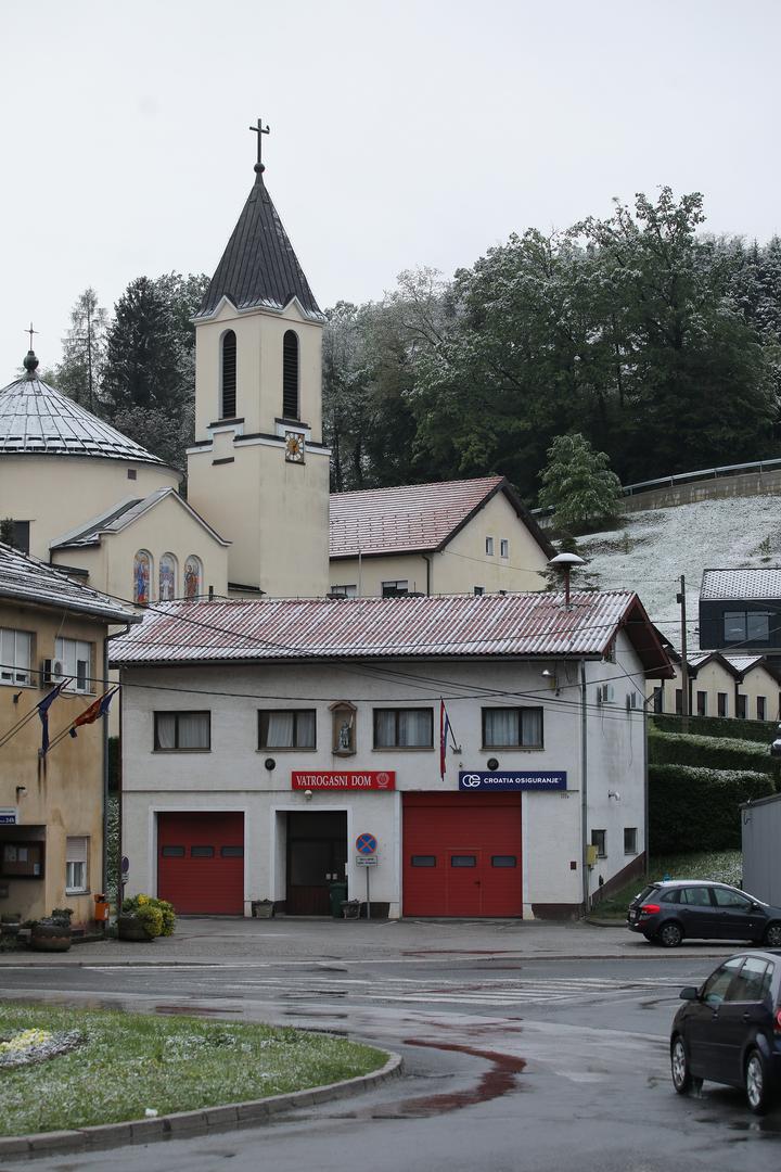 16.04.2024. Djurmanec, Snijeg zabjelio Zagorje Photo: Tomislav Miletic/PIXSELL