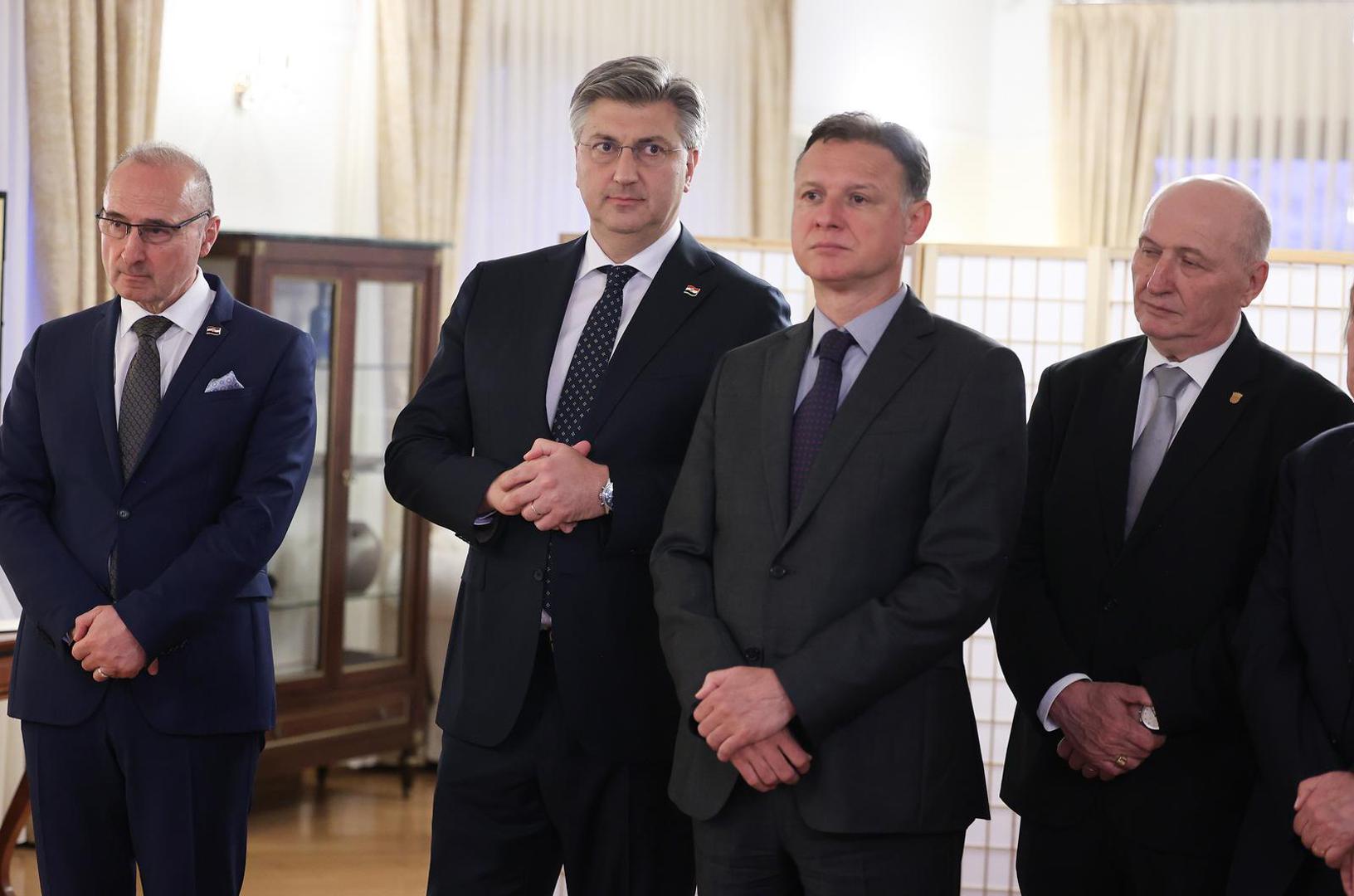 17.04.2023., Zagreb - Potpredsjednik Hrvatskoga sabora akademik Zeljko Reiner prima "Odlicje Reda izlazeceg sunca prve klase s lentom" u rezidenciji japanskog veleposlanika. Photo: Marko Prpic/PIXSELL