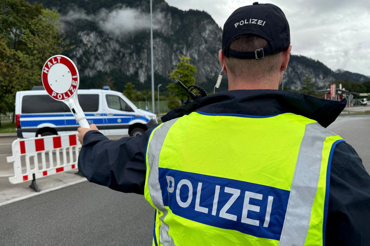 FILE PHOTO: German police conduct random checks at border with Austria, soon to be introduced at all land frontiers