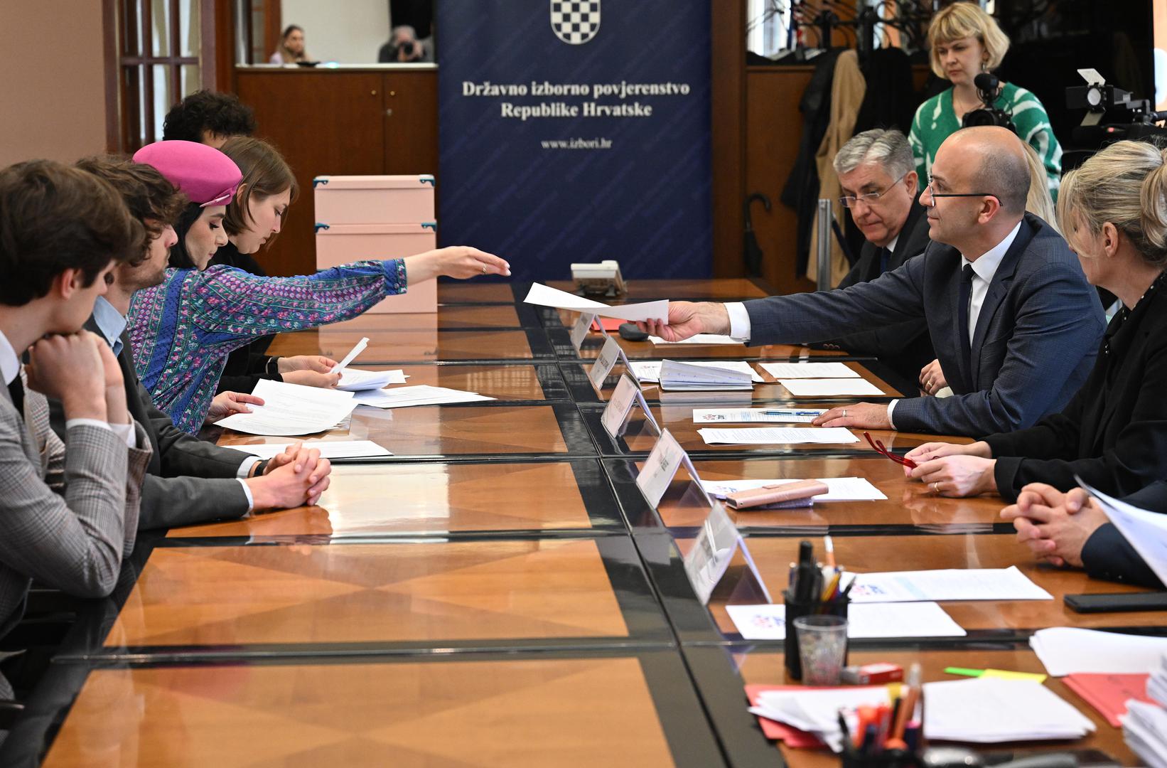 23.04.2024., Zagreb - Nina Skocak predala je kandidacijsku listu za Europski parlament Drzavnom izbornom povjerenstvu u Hrvatskom saboru. Photo: Davorin Visnjic/PIXSELL