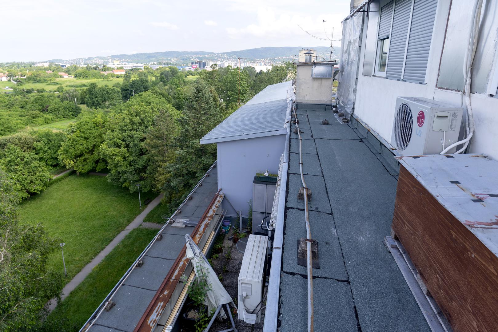 10.06.2023., Zagreb - Na vrhu zgrade u Paljetkovoj ulici u Preckom kotlovnica je preuredjena u stan. Photo: Igor Kralj/PIXSELL