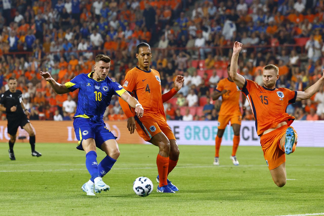 Nations League - League A - Group 3 - Netherlands v Bosnia & Herzegovina