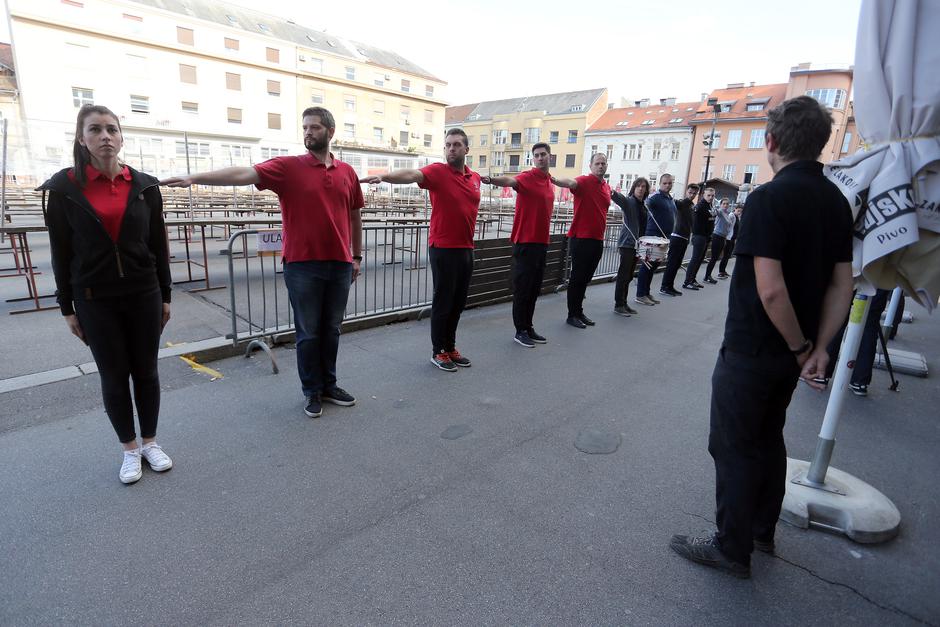 Zagreb: Kravat pukovnija počela s  javnim treninzima u centru grada