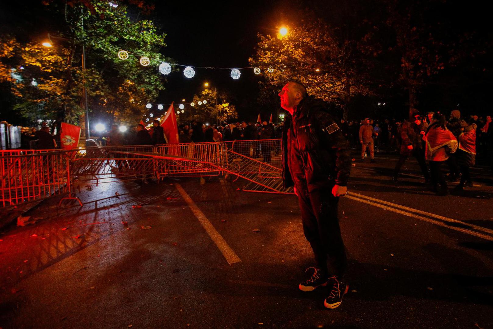 A protestor shouts to the police during a protest against the adoption of a law to limit presidential powers in Podgorica, Montenegro, December 12, 2022. REUTERS/Stevo Vasiljevic Photo: STEVO VASILJEVIC/REUTERS