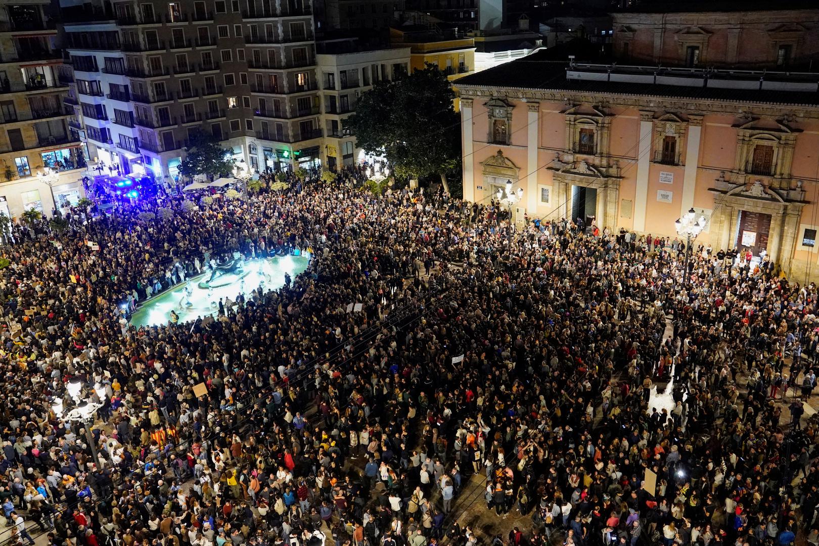 Civil groups and unions protest against the management of the emergency response to the deadly floods in eastern Spain, in Valencia, Spain, November 9, 2024. REUTERS/Ana Beltran Photo: ANA BELTRAN/REUTERS