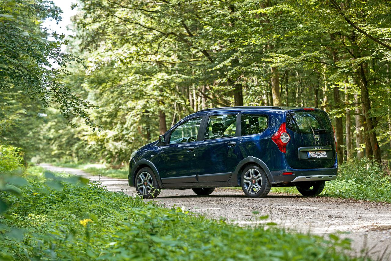 Dacia Lodgy