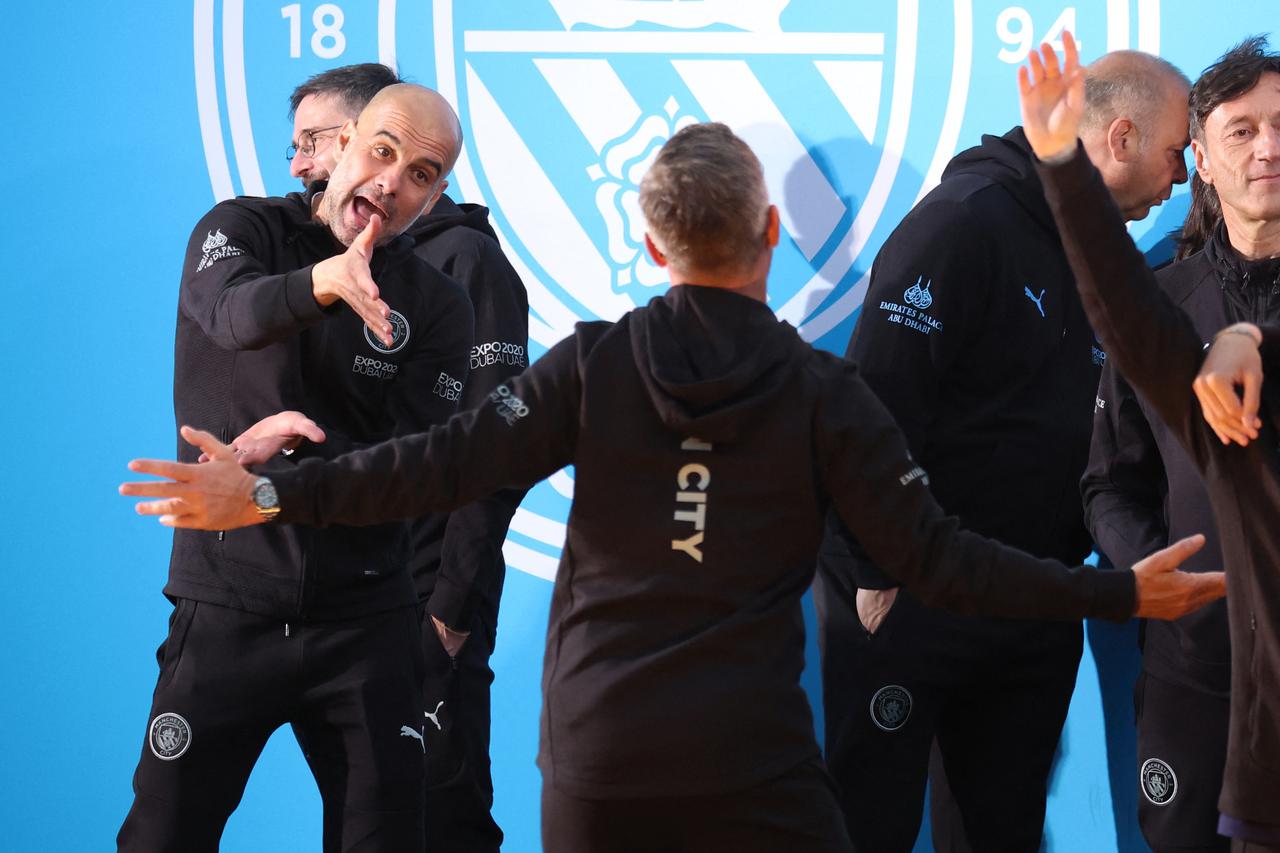 Manchester City celebrate winning the Premier League