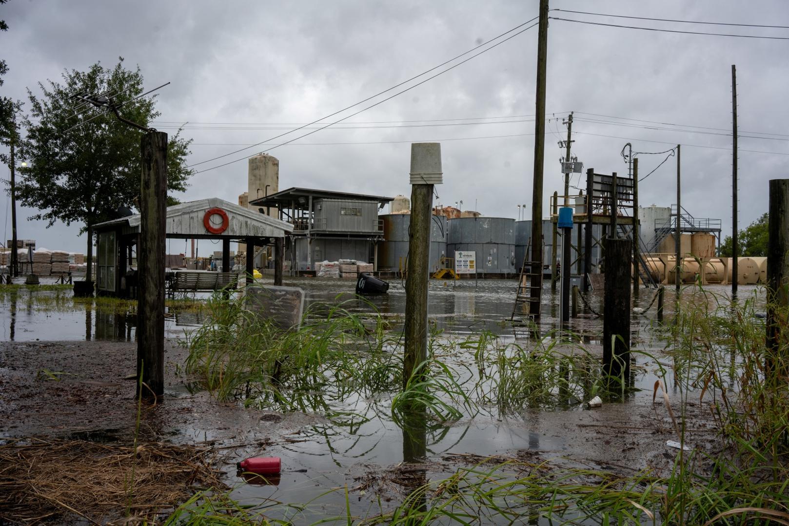 Hurricane Laura threatens Gulf Coast, forcing mass evacuations Structures near Vermilion Bay are seen in waters brought by Hurricane Laura as it approaches Abbeville, Louisiana, U.S., August 26, 2020.  REUTERS/Kathleen Flynn KATHLEEN FLYNN