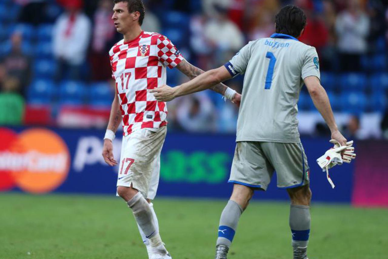 Mario Mandžukić (1)