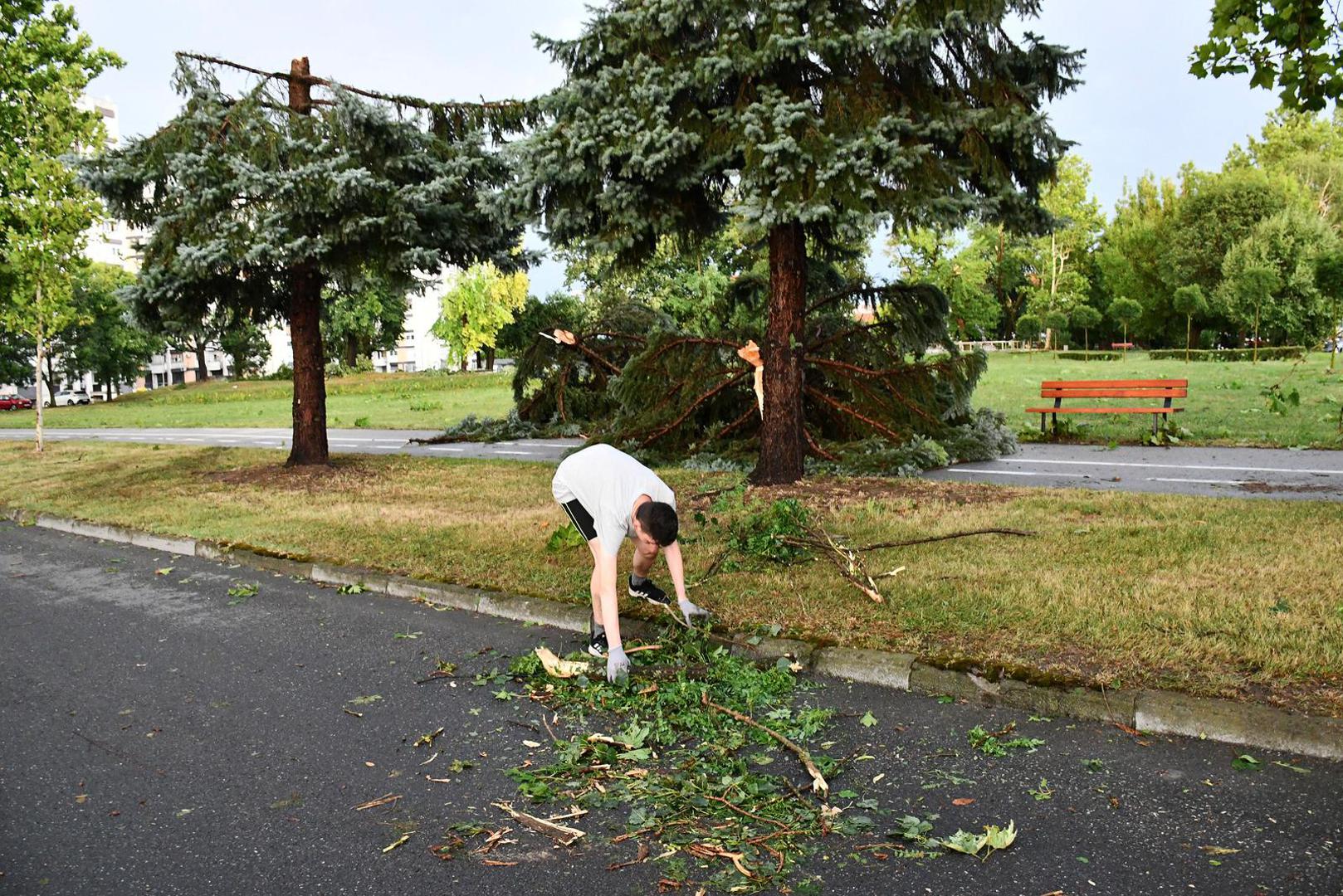 19.07.2023., Slavonski Brod - Posljedice razornog nevremena u Slavonskom Brodu Photo: Ivica Galovic/PIXSELL