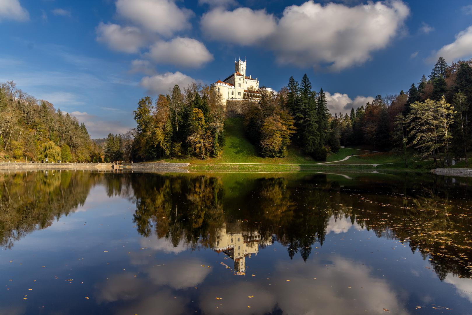 Nakon dvije i pol godine radova Trakošćansko jezero je napokon ponovno napunjeno i otvoreno za posjetitelje. 