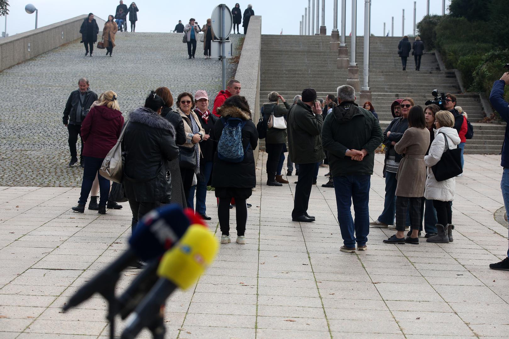 09.11.2023., Zagreb - Povodom izjava premijera Andreja Plenkovica roditelji navijaca Dinama koji se nalaze u Grckoj u zatvoru dali su izjavu za medije. Photo: Zeljko Hladika/PIXSELL