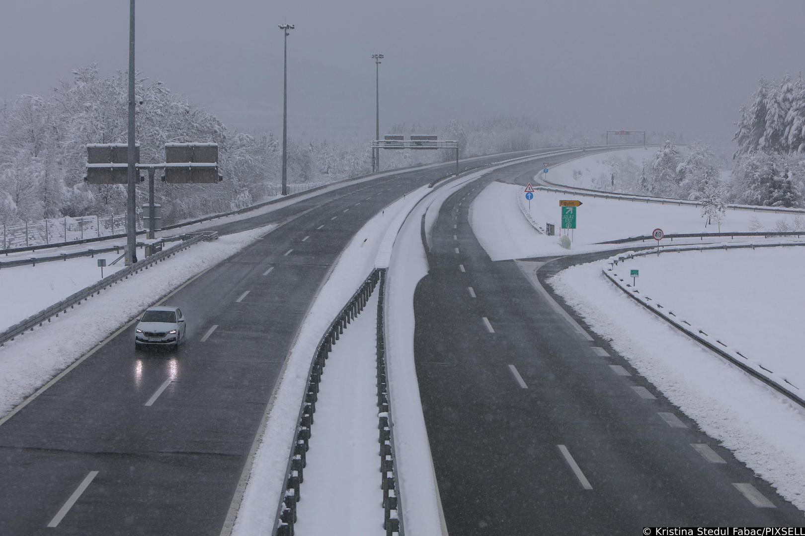 26.02.2023,Ogulin - Zimski uvjeti na autocesti A1 kod cvora Ogulin. Photo: Kristina Stedul Fabac/PIXSELL