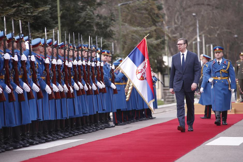 Predstavljeni su rezultati analize stanja, operativnih i funkcionalnih sposobnosti Vojske Srbije u prošloj godini, vojsku je posjetio Vučić