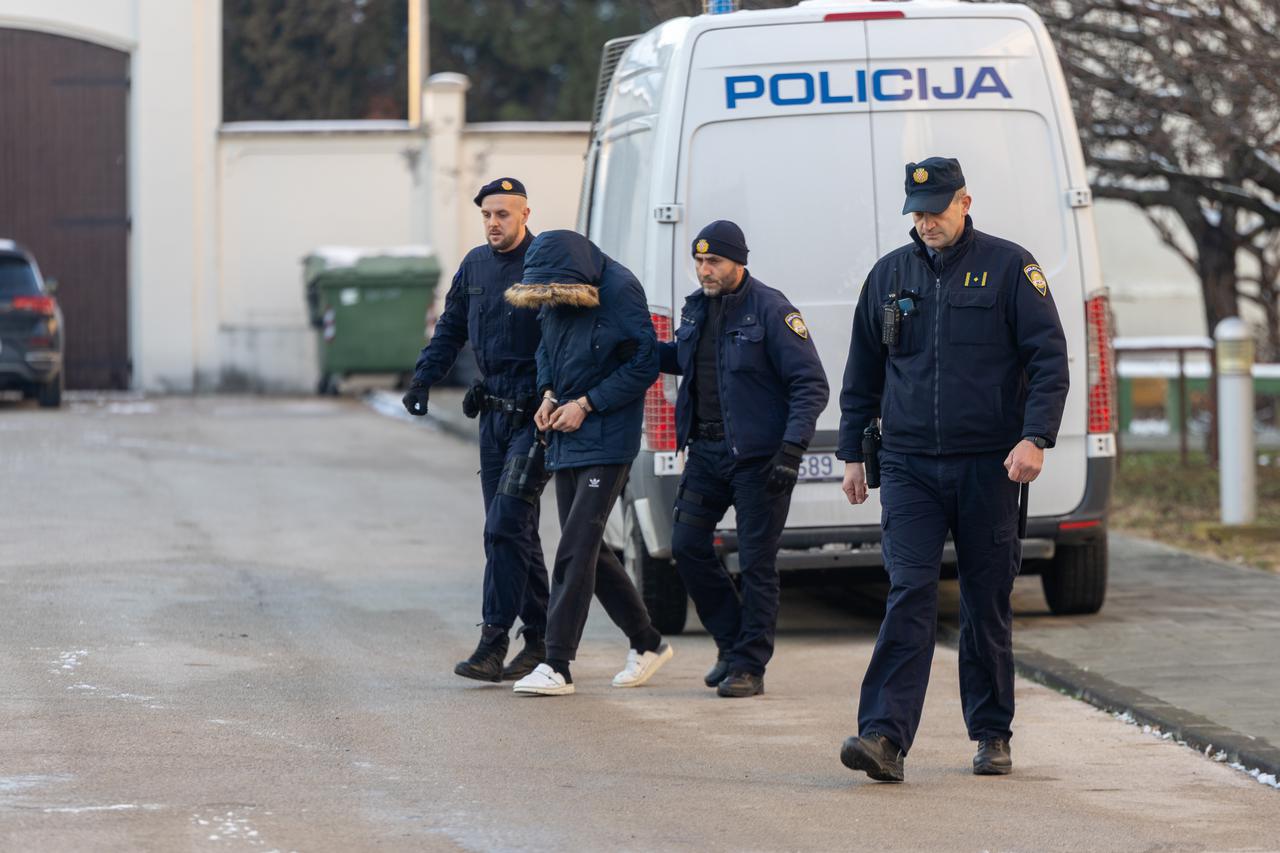 Vukovar: Privođenje Općinskom državnom odvjetništvu osumnjičenih za napad na maloljetnike 