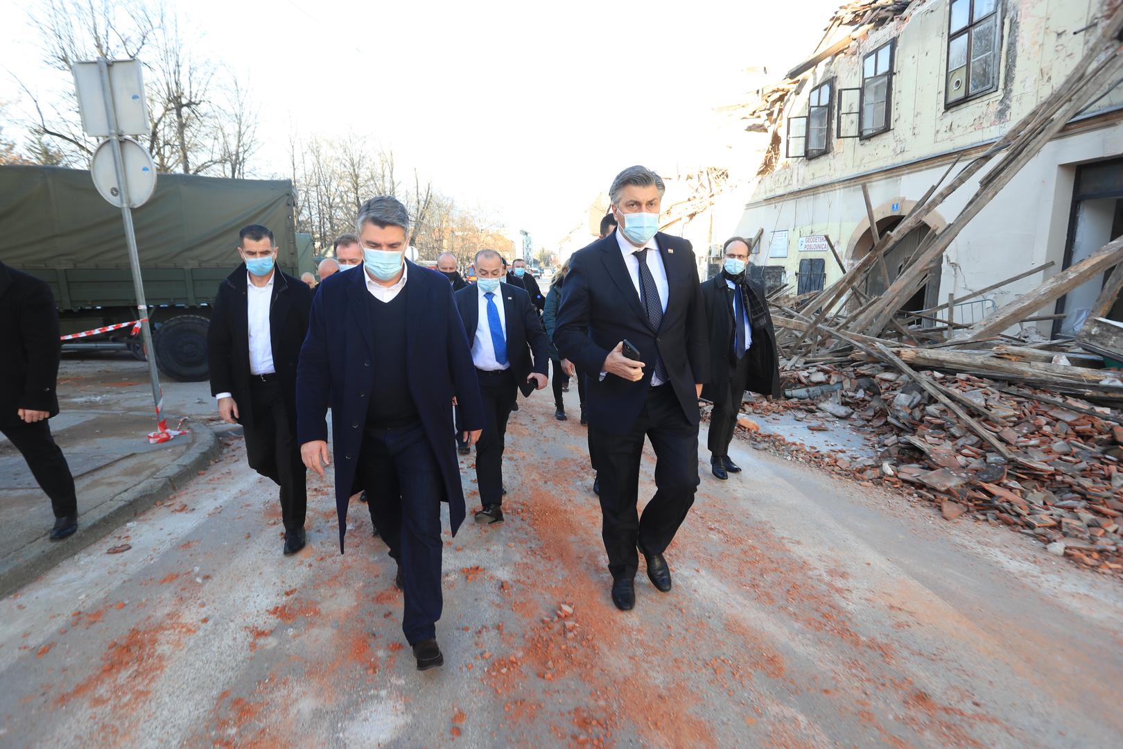 29.12.2020., Petrinja - Posljedice jakog potresa jacine 6.3 po Richteru pogodio je Petrinju, Sisak i okolicu te nanio veliku stetu. Andrej Plenkovic, Zoran Milanovic Photo. Slavko Midzor/PIXSELL