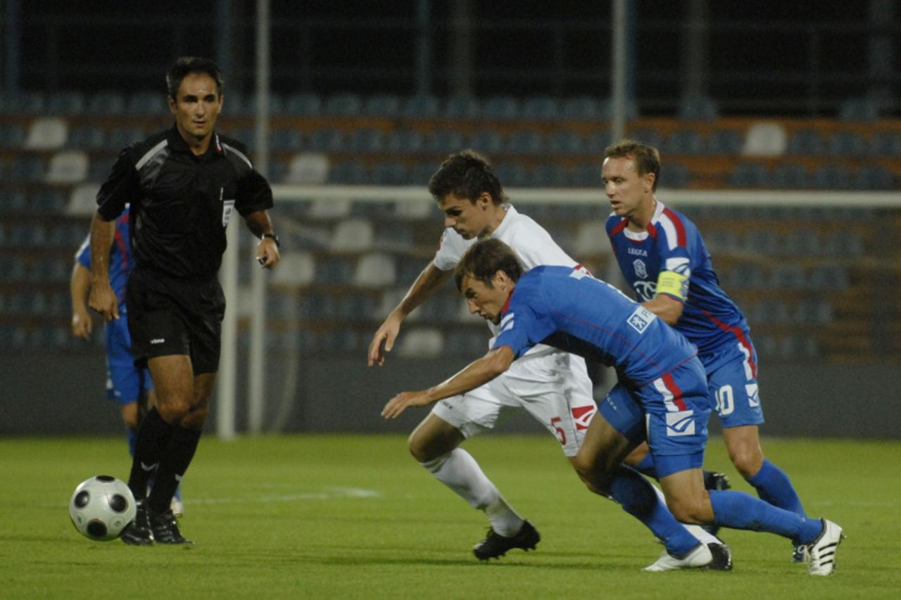 'sport, 20.11.2009., varazdin, 5 kolo t-com prve hrvatske nogometne lige, varteks - zagreb, goran mujanovic Photo: Marko Jurinec/PIXSELL'