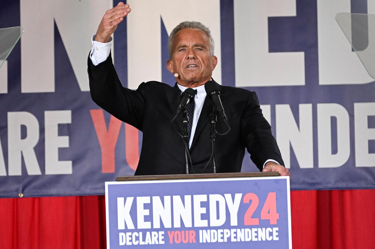 Robert F. Kennedy Jr enters 2024 presidential race as an independent candidate in Philadelphia