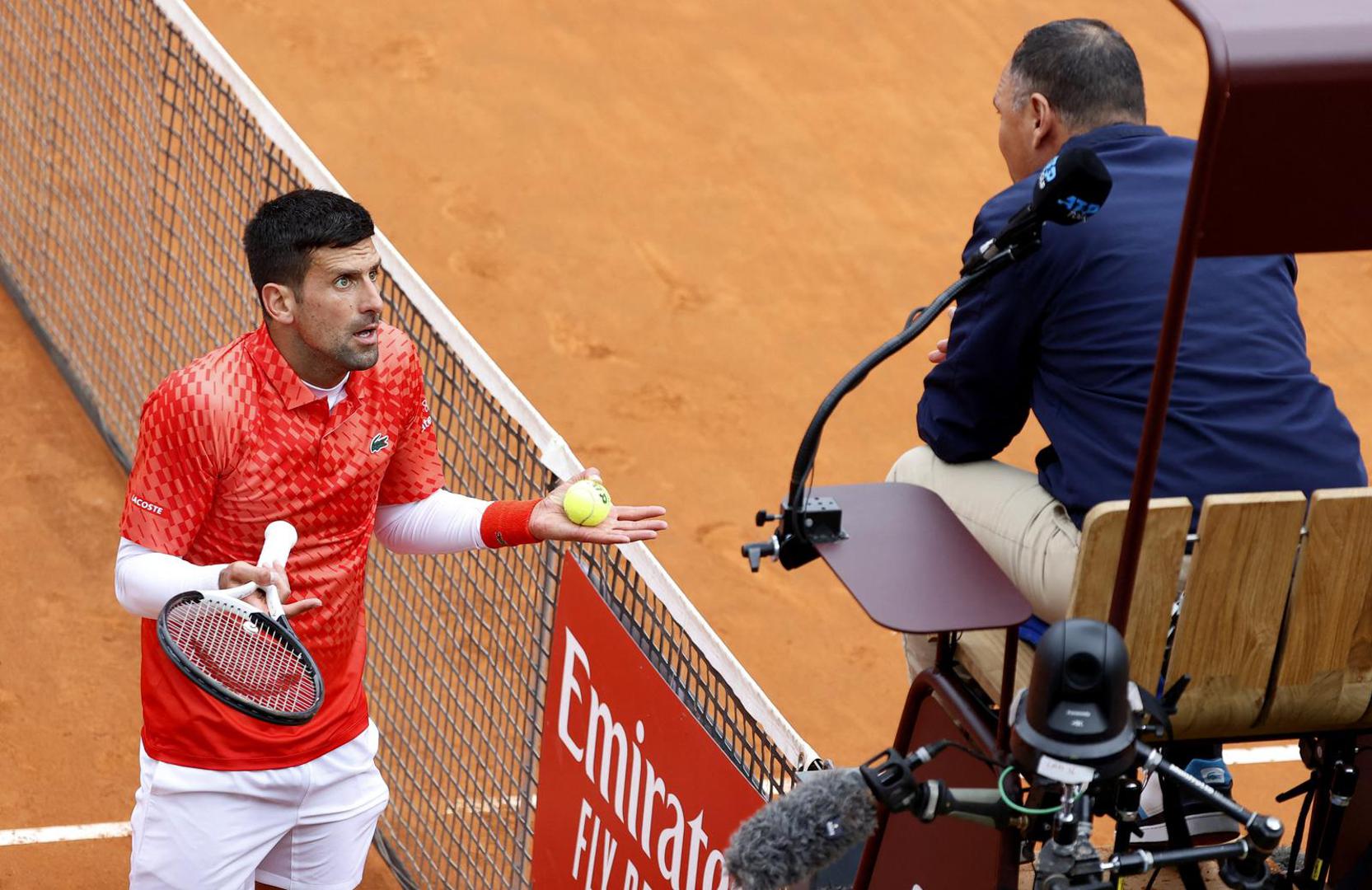 Tennis - Italian Open - Foro Italico, Rome, Italy - May 17, 2023 Serbia's Novak Djokovic remonstrates with chair umpire Mohamed Lahyani during his quarter final match against Denmark's Holger Rune REUTERS/Ciro De Luca Photo: CIRO DE LUCA/REUTERS