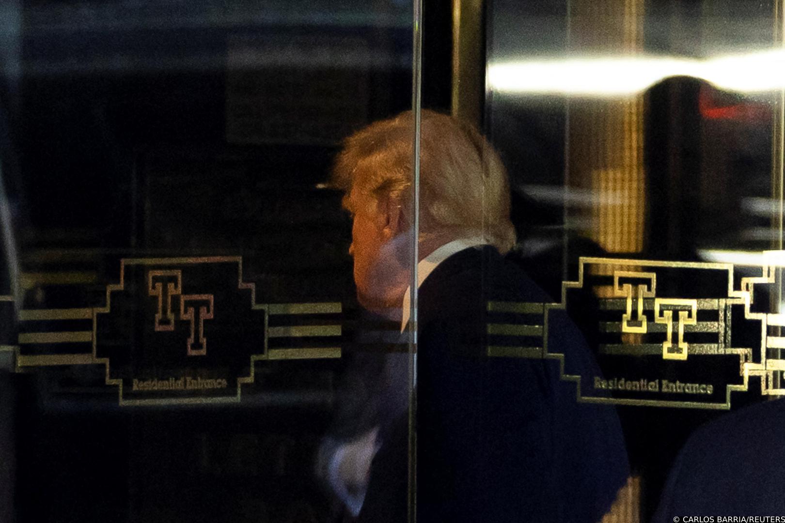 Former U.S. President Donald Trump arrives at Trump Tower, after his indictment by a Manhattan grand jury following a probe into hush money paid to porn star Stormy Daniels, in New York City, U.S April 3, 2023.  REUTERS/Carlos Barria Photo: CARLOS BARRIA/REUTERS